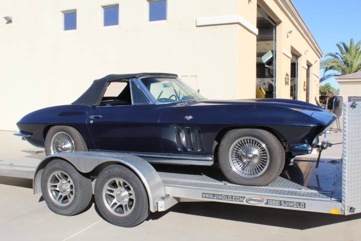 Chevrolet-Corvette-convertible-1965-2