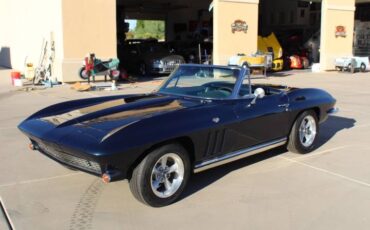 Chevrolet-Corvette-convertible-1965-3