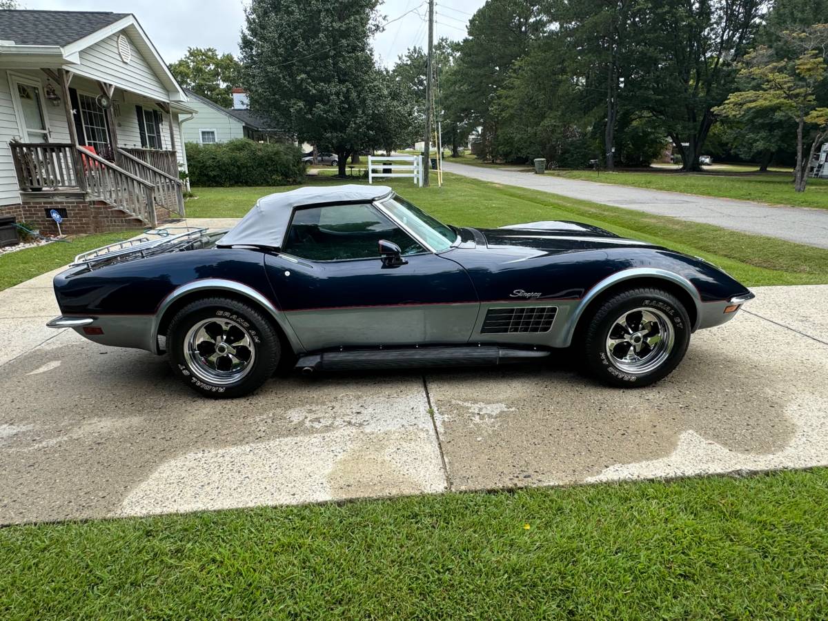 Chevrolet-Corvette-convertible-1972-5