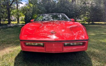 Chevrolet-Corvette-convertible-1987-10