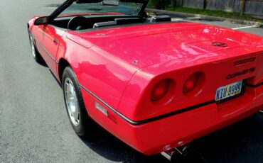 Chevrolet-Corvette-convertible-1987-9