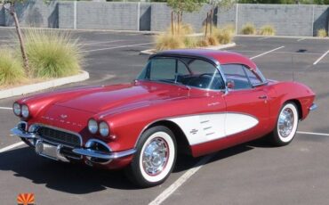 Chevrolet-Corvette-fuelie-1961-1