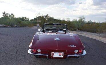 Chevrolet-Corvette-stingray-1965-3