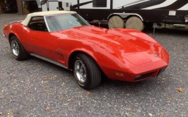 Chevrolet-Covette-1973