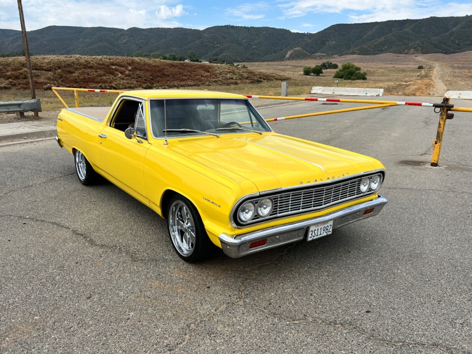 Chevrolet-El-Camino-1964-2