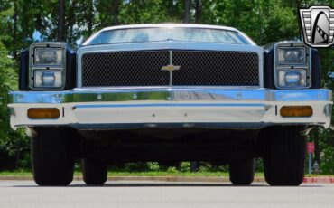 Chevrolet-El-Camino-1976-2