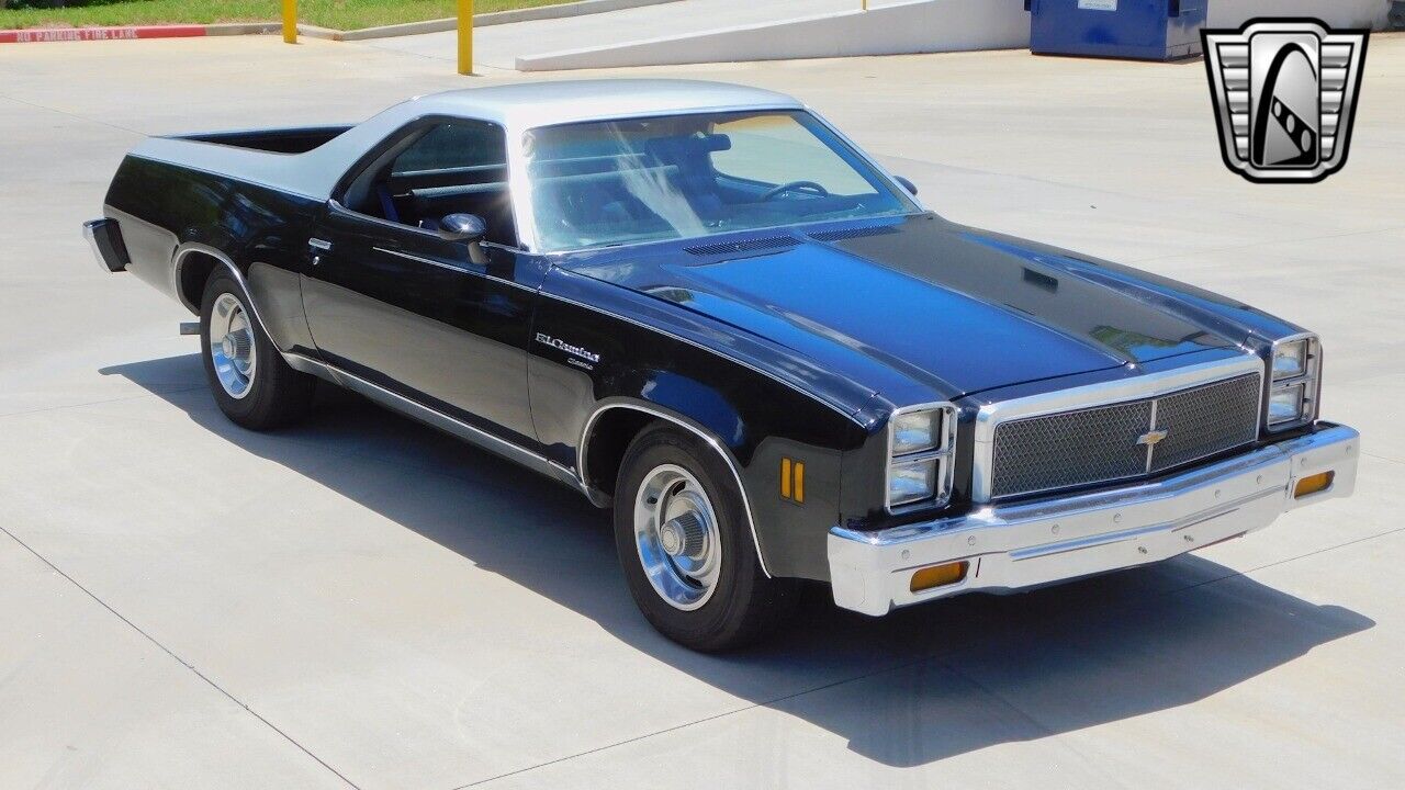 Chevrolet-El-Camino-1976-9