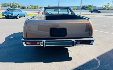 Chevrolet-El-Camino-Pickup-1985-5