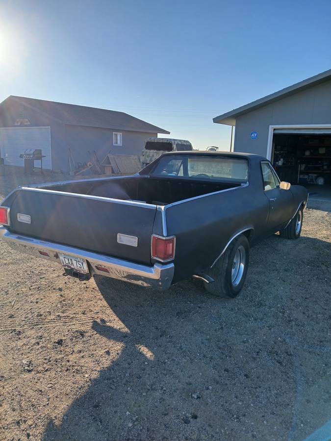 Chevrolet-El-camino-1972-3