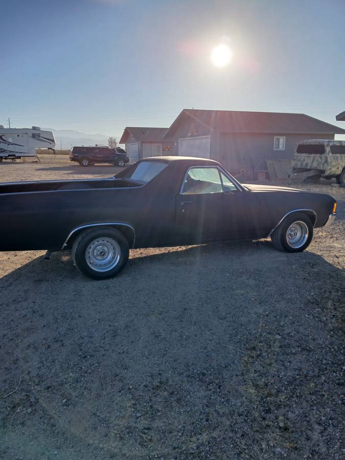 Chevrolet-El-camino-1972-4