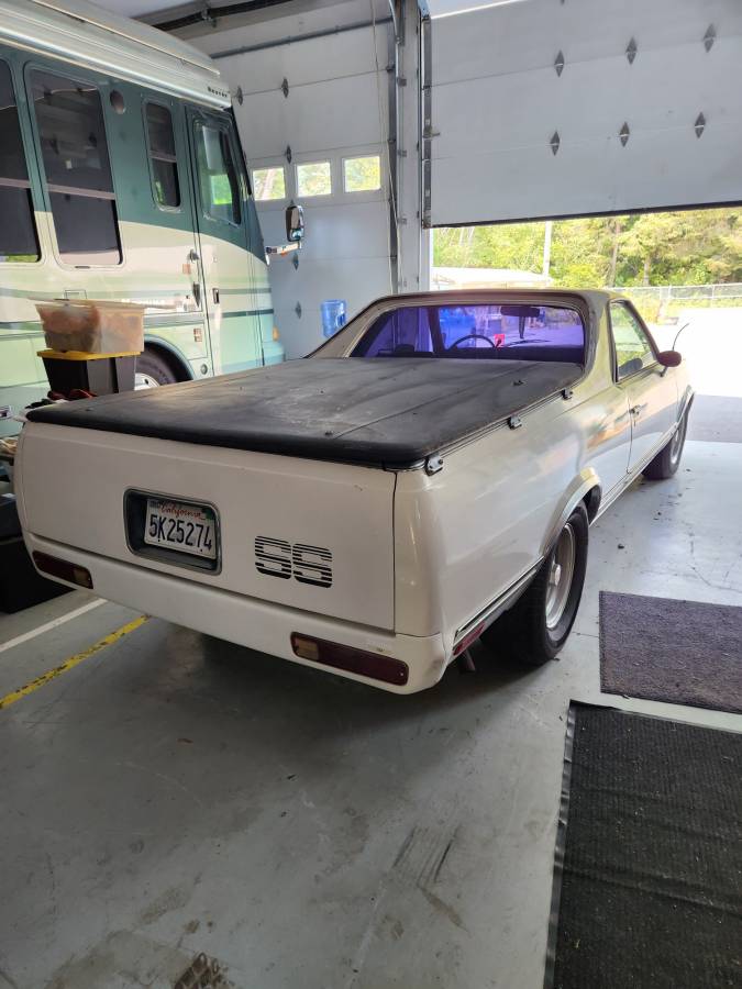 Chevrolet-El-camino-ss-1983-4