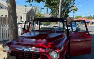 Chevrolet-Gmc-3200-pick-up-1956