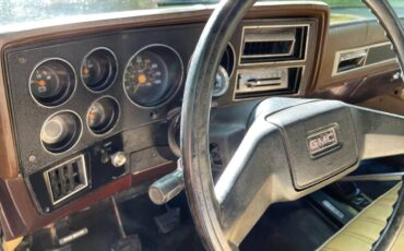 Chevrolet-Gmc-sierra-2500-4x4-1987-10