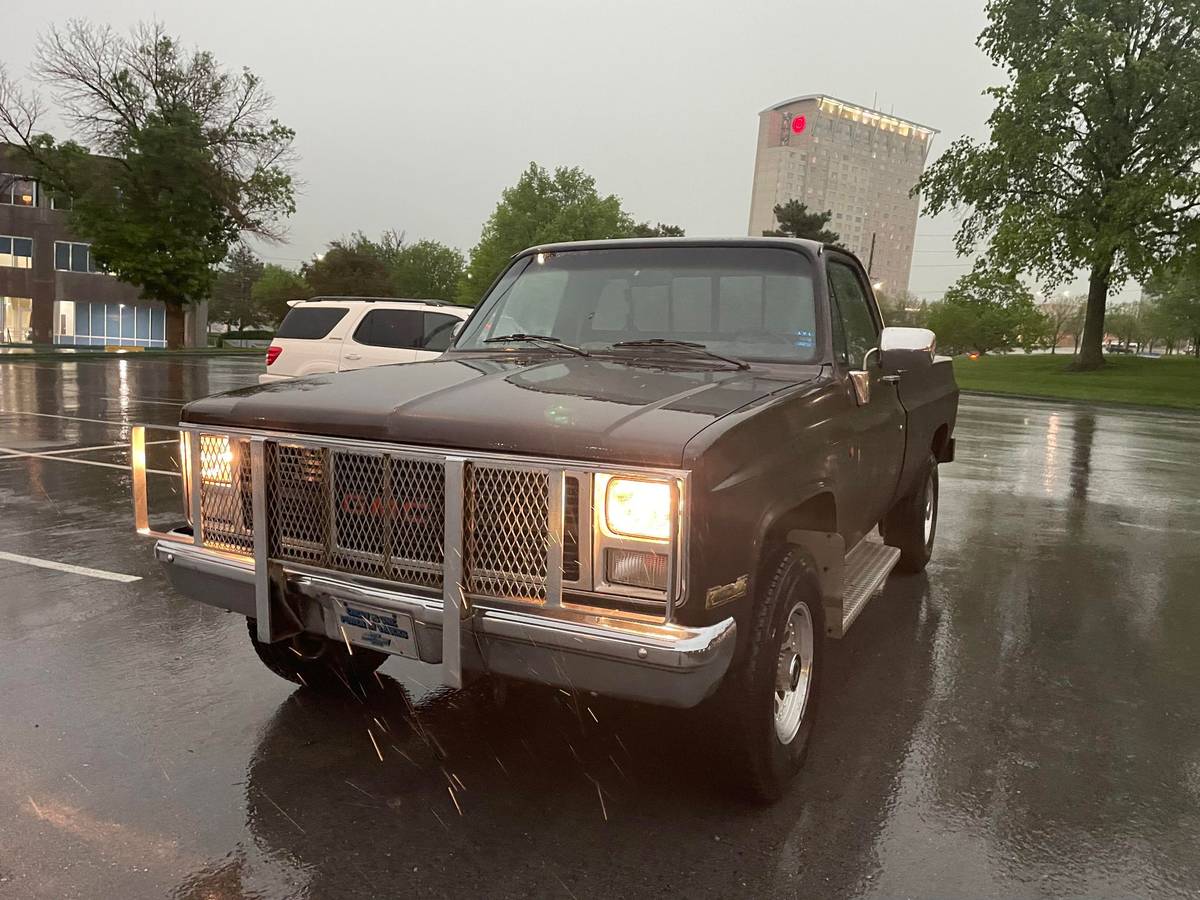 Chevrolet-Gmc-sierra-2500-4x4-1987-2