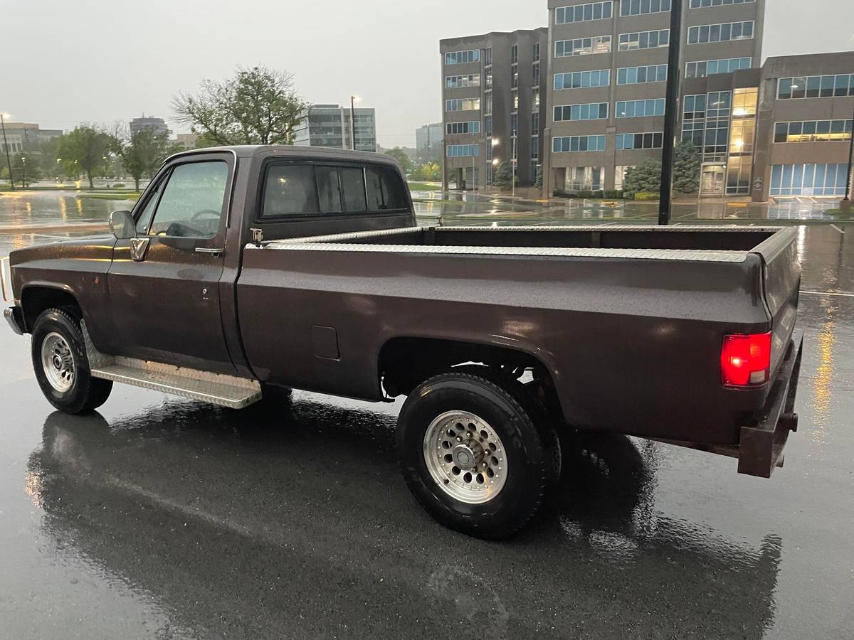 Chevrolet-Gmc-sierra-2500-4x4-1987-6