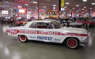 Chevrolet-Impala-1962-2