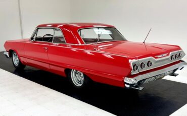 Chevrolet-Impala-1963-2