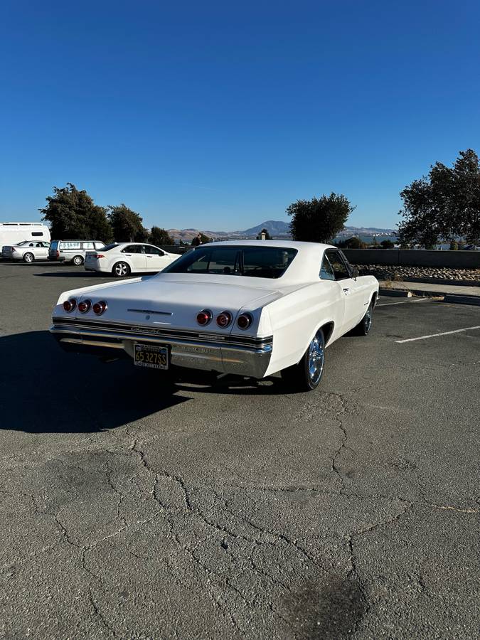 Chevrolet-Impala-1965-4