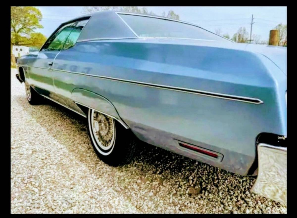 Chevrolet-Impala-1974-3