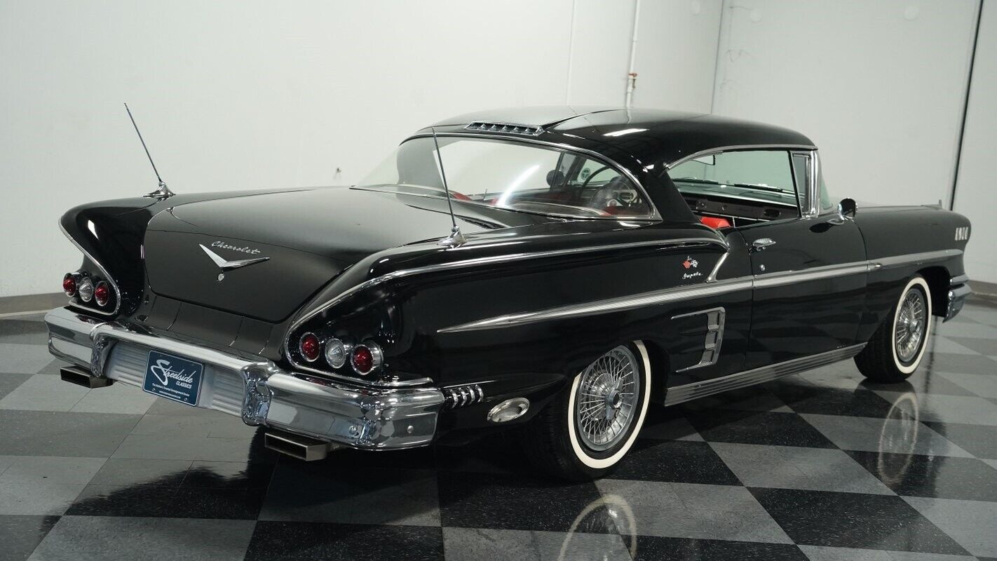 Chevrolet-Impala-Coupe-1958-11