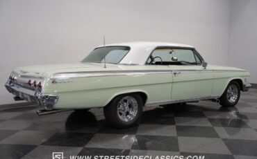 Chevrolet-Impala-Coupe-1962-11