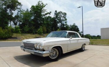 Chevrolet-Impala-Coupe-1962-2