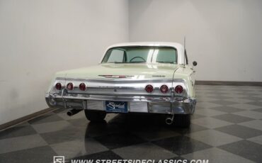 Chevrolet-Impala-Coupe-1962-9