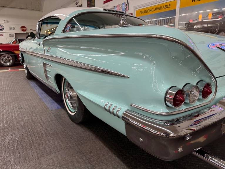 Chevrolet-Impala-bel-air-1958-9