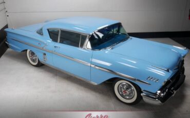 Chevrolet-Impala-sport-coupe-1958-1