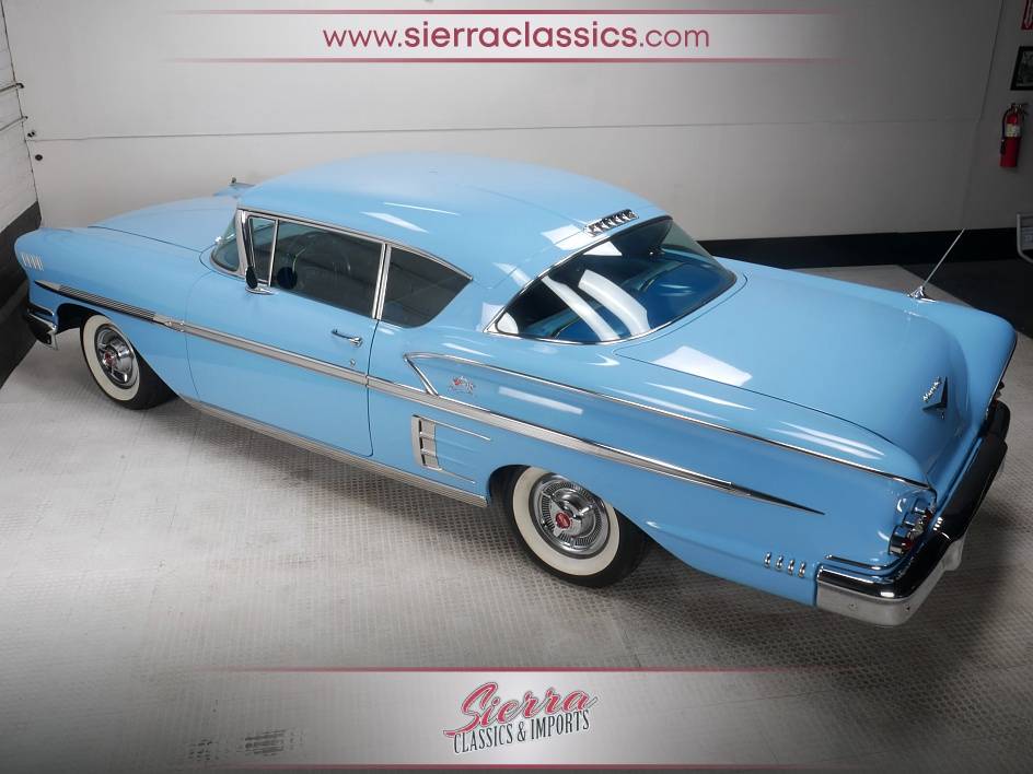 Chevrolet-Impala-sport-coupe-1958-9