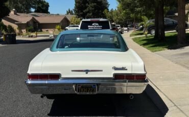 Chevrolet-Impala-ss-1966-1