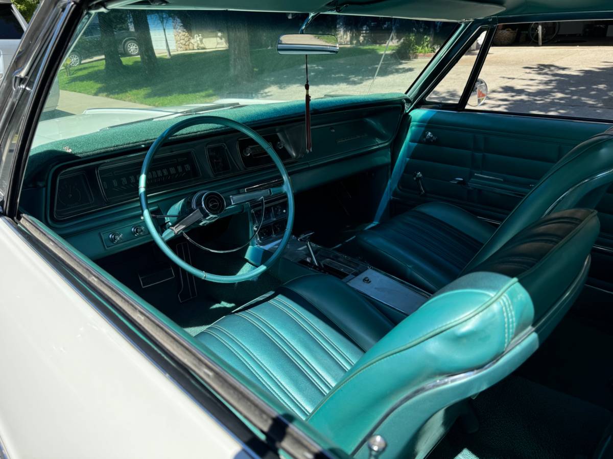 Chevrolet-Impala-ss-1966-5