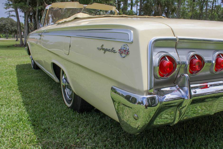 Chevrolet-Impala-ss-convertible-1962-11