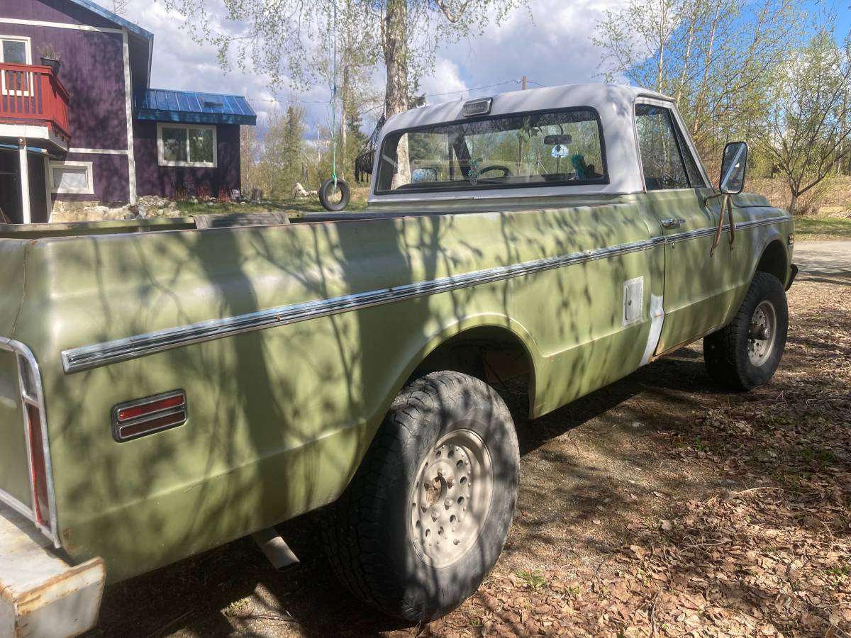 Chevrolet-K-10-1971-2