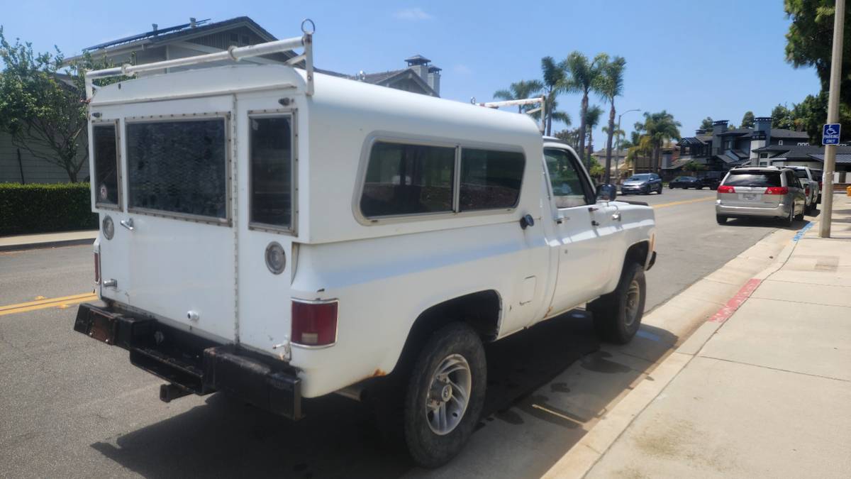 Chevrolet-K10-1975-16