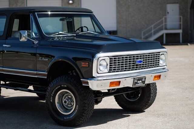 Chevrolet-K5-Blazer-1971-12