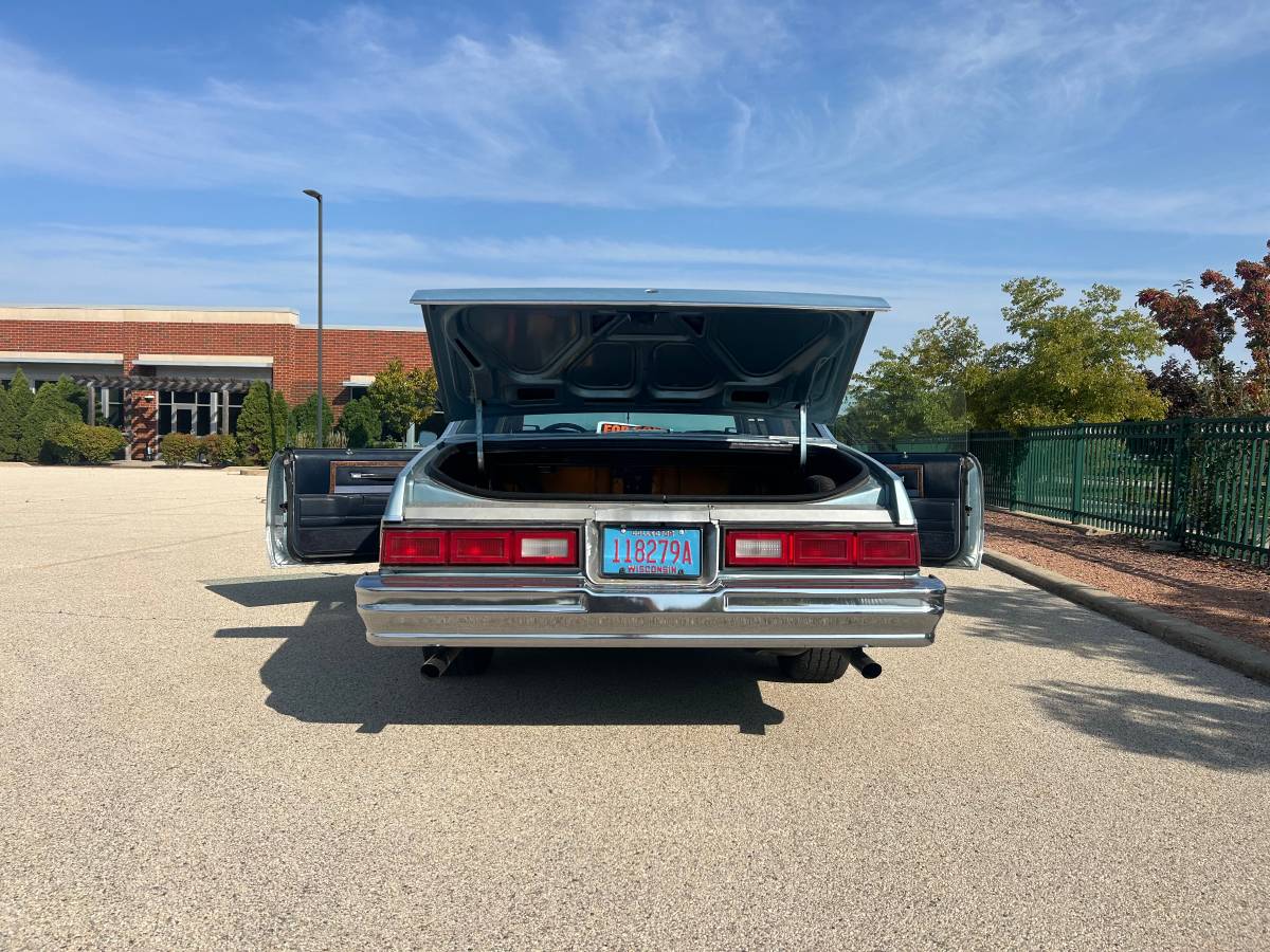 Chevrolet-Malibu-1978-2