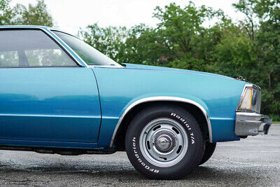 Chevrolet-Malibu-Coupe-1980-10