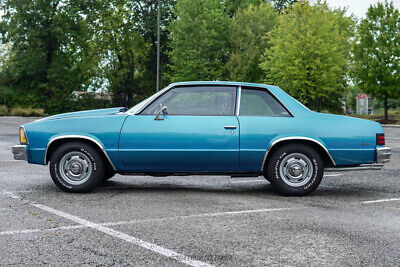 Chevrolet-Malibu-Coupe-1980-2