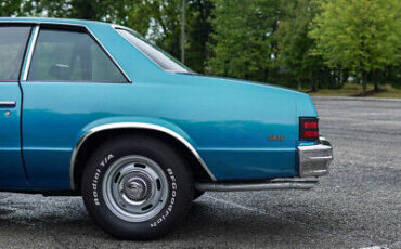 Chevrolet-Malibu-Coupe-1980-4