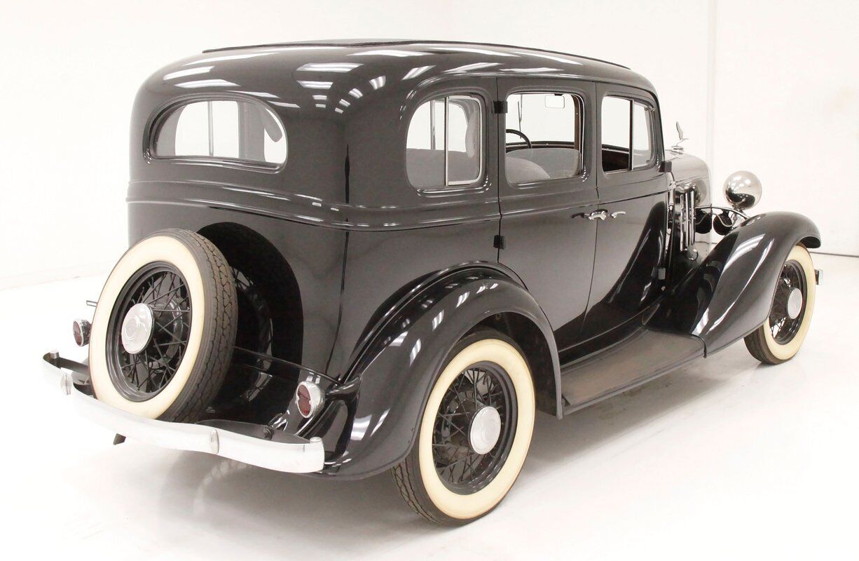 Chevrolet-Master-Berline-1933-3