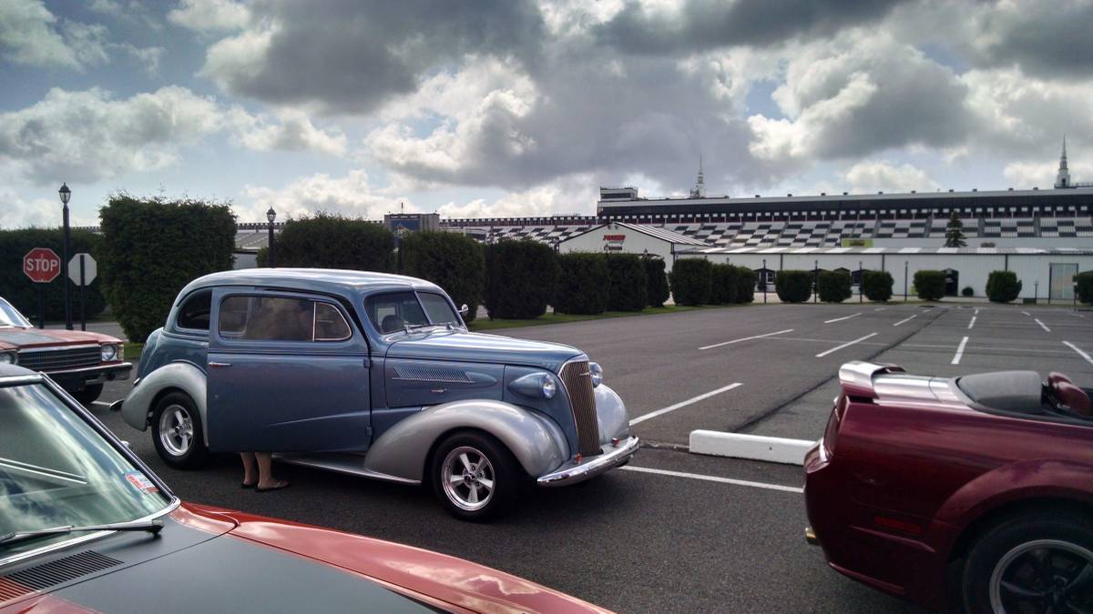 Chevrolet-Master-deluxe-1937-16