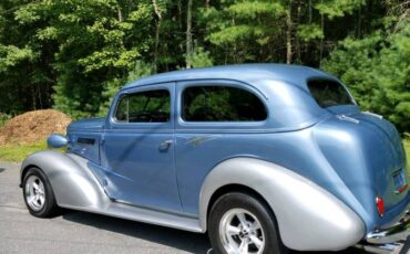 Chevrolet-Master-deluxe-1937