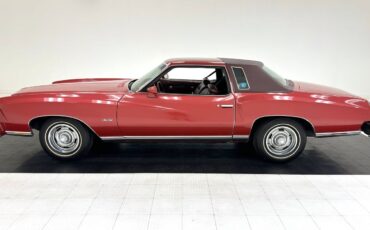 Chevrolet-Monte-Carlo-1976-1