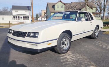 Chevrolet-Monte-Carlo-1984-23