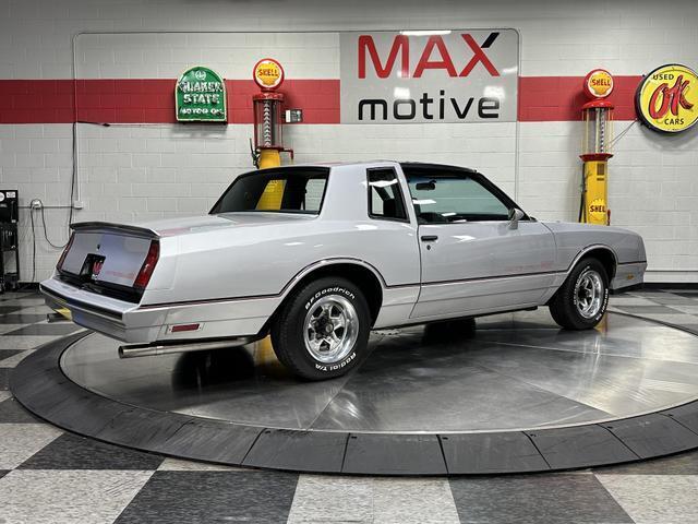 Chevrolet-Monte-Carlo-Coupe-1985-6