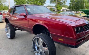 Chevrolet-Monte-Carlo-Coupe-1986-3