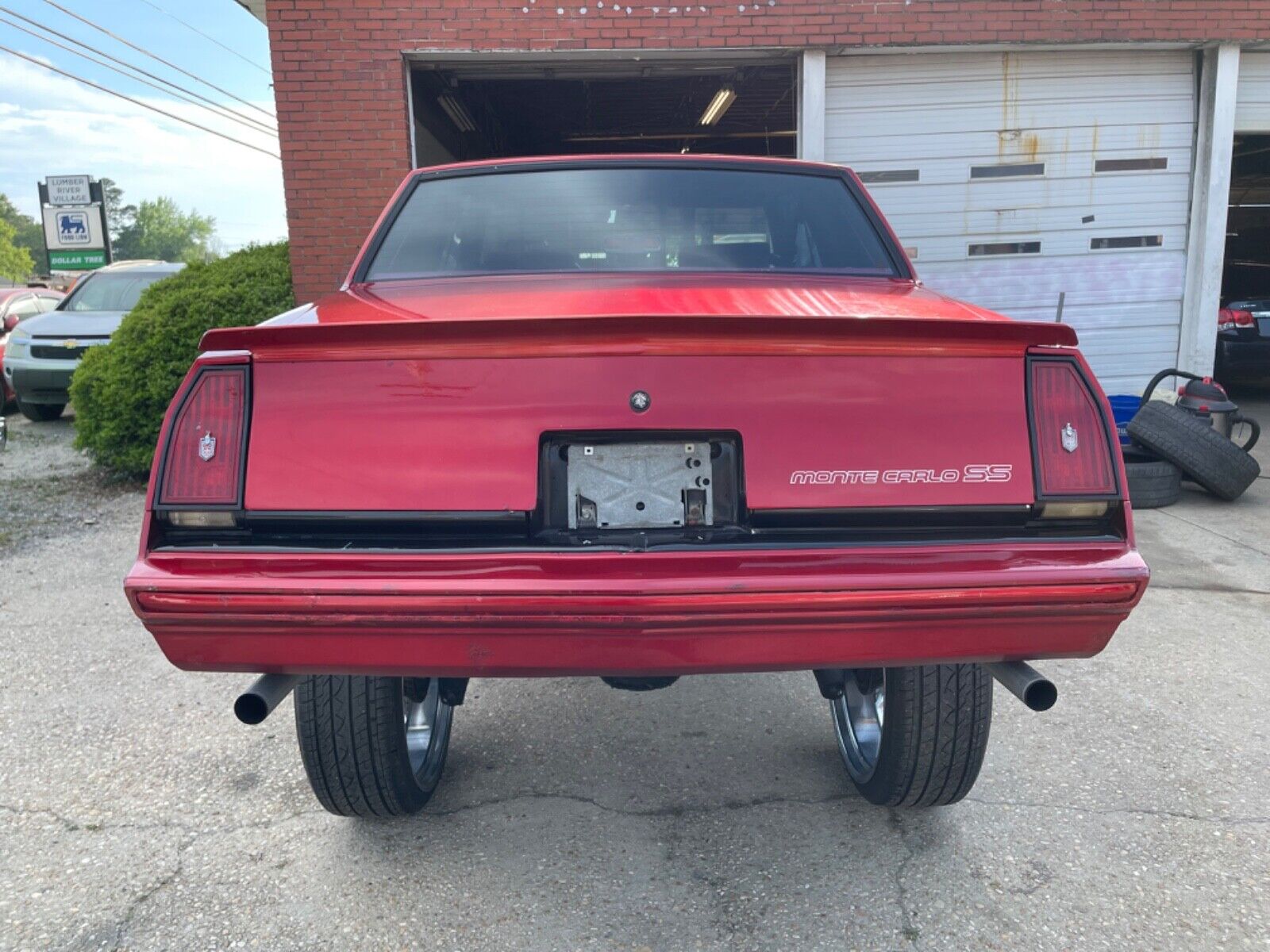 Chevrolet-Monte-Carlo-Coupe-1986-5