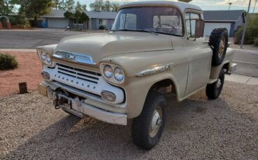 Chevrolet-Napco-4x4-truck-1959-4