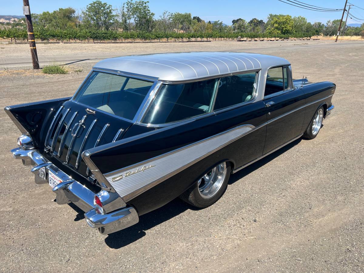 Chevrolet-Nomad-longroof-wagon-1957-11